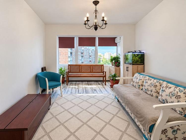 Apartament cu 3 camere decomandat, mobilat în Aurel Vlaicu