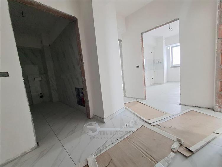Apartament cu 2 camere decomandat în Galata