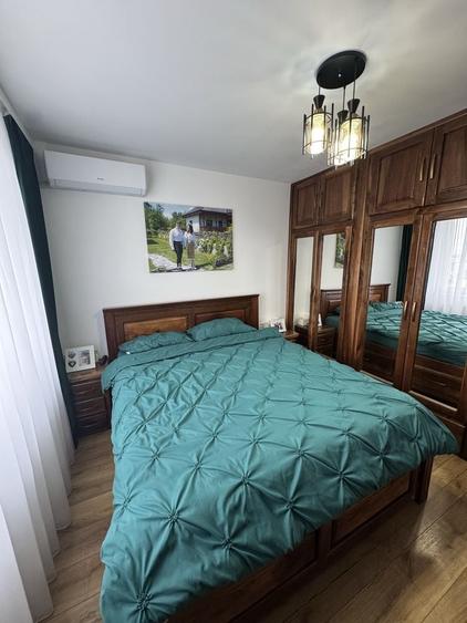 Apartament cu 3 camere decomandat în Radu Negru