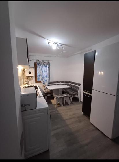 Apartament cu 2 camere nedecomandat în Central