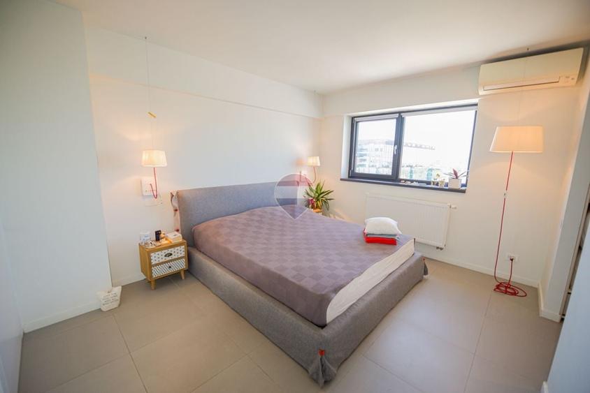 Apartament cu 4 camere decomandat, mobilat în Cotroceni