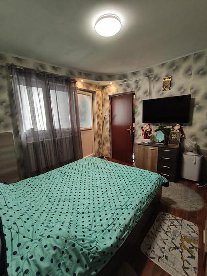 Apartament cu 2 camere semidecomandat în Buftea