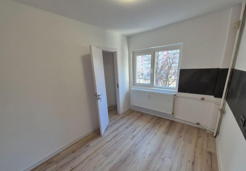Apartament cu 2 camere decomandat în Moșilor
