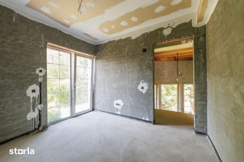 Casă cu 6 camere cu Teren 563 Mp în Bascov