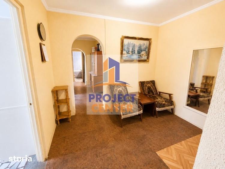 Apartament cu 4 camere decomandat, mobilat în Găvana