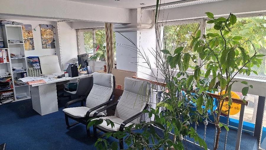 Spațiu comercial, de 30 mp, în Ultracentral