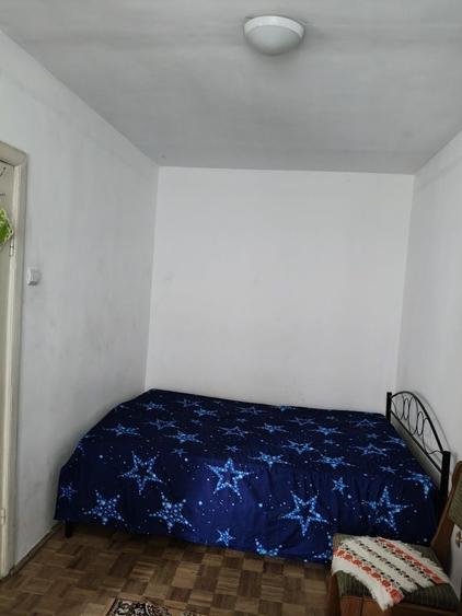 Apartament cu 2 camere semidecomandat în Popoveni