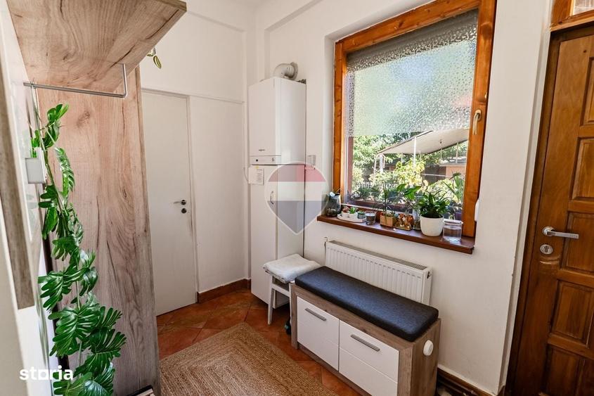 Casă cu 3 camere în Sânmartin