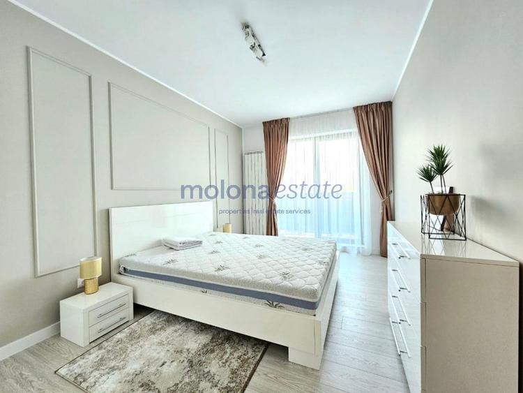 Apartament cu 4 camere semidecomandat, mobilat în Zorilor