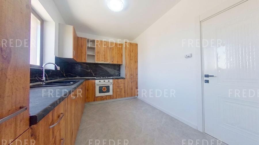 Duplex cu 3 camere cu Canalizare în Dascălu