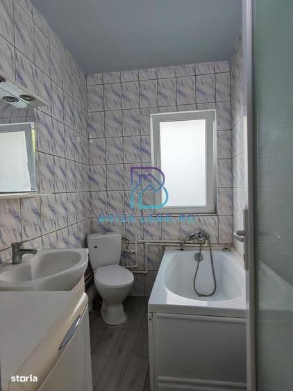 Casă cu 3 camere cu Teren 183 Mp în 16 Februarie