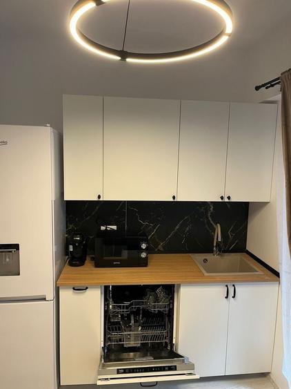 Inchiriez apartament bloc nou, 15 minute de metrou, incalzire in pardoseala - 2
