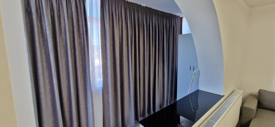 Apartament cu 2 camere decomandat, mobilat în Exterior Est