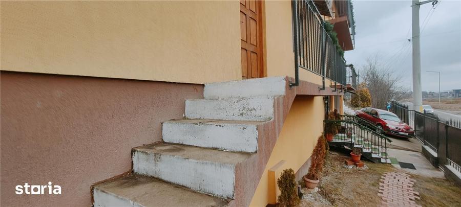 Casă cu 3 camere cu Teren 350 Mp în Bârnova