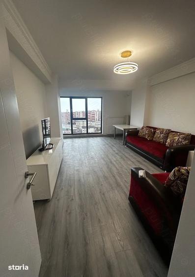 Apartament cu 3 camere decomandat, mobilat în Energia