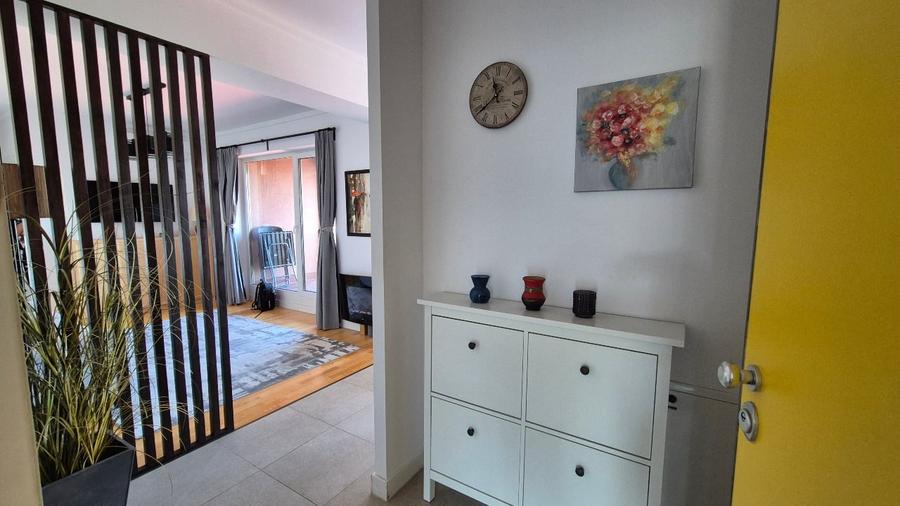 Apartament cu 2 camere decomandat, mobilat în Bucureștii Noi