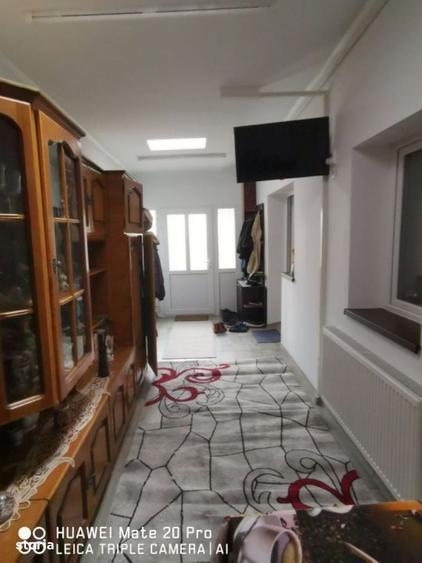 Casă cu 2 camere cu Teren 100 Mp în Central