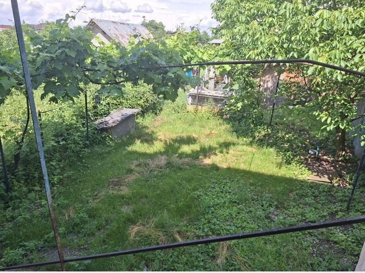 Apartament cu 2 camere decomandat în Cocorăștii Caplii