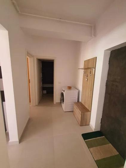 Apartament cu 2 camere decomandat, mobilat în Prelungirea Ghencea