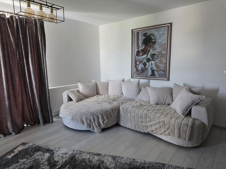 Apartament cu 2 camere decomandat în Exterior Vest