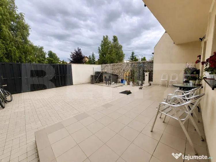 Casă cu 3 camere cu Teren 200 Mp în Sânpetru
