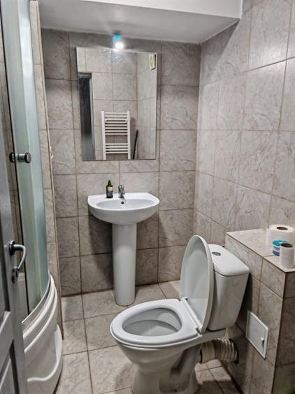 Apartament cu 2 camere semidecomandat, mobilat în Nicolae Grigorescu