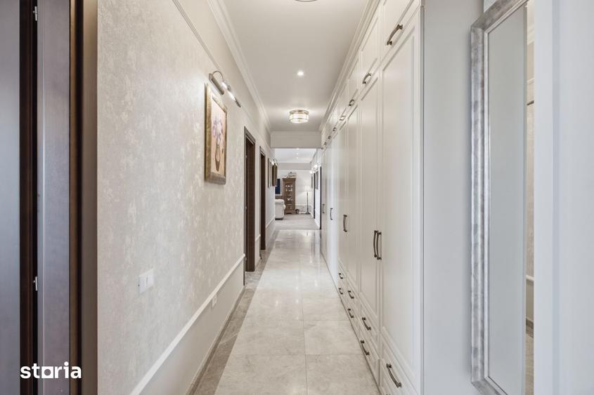 Apartament cu 4 camere în Est