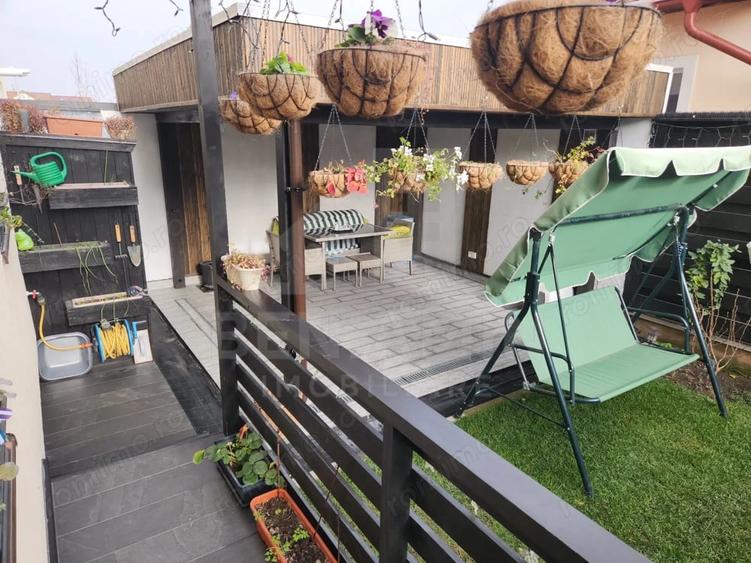 Apartament cu 2 camere semidecomandat în Sânpetru