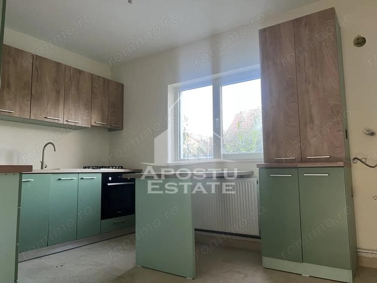 Casă cu 4 camere cu Teren 220 Mp în Giarmata