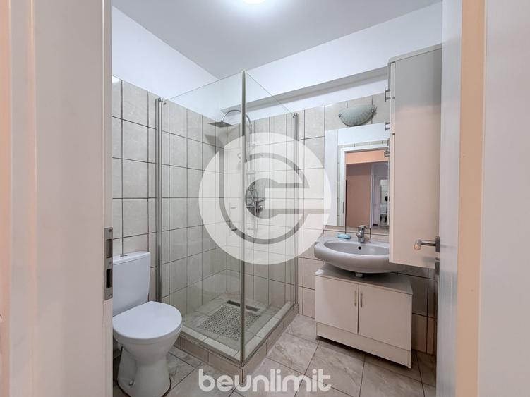 Apartament cu 3 camere decomandat, mobilat în Turnișor
