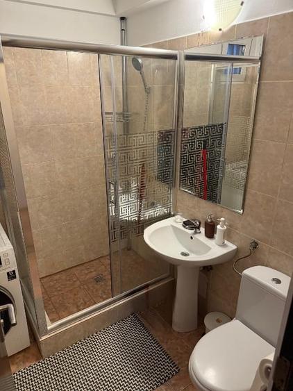 Apartament cu 2 camere semidecomandat, mobilat în Centrul Istoric