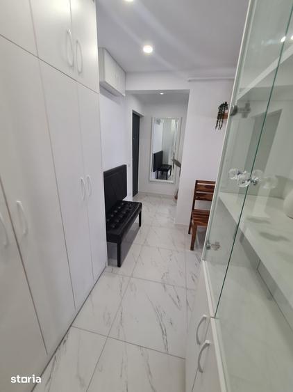 Zona Catedralei-apartament semidecomandat cu 3 camere - 7
