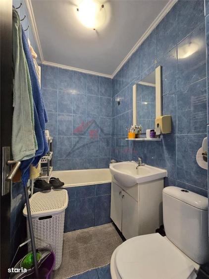 Apartament cu 2 camere semidecomandat în Mircea cel Bătrân