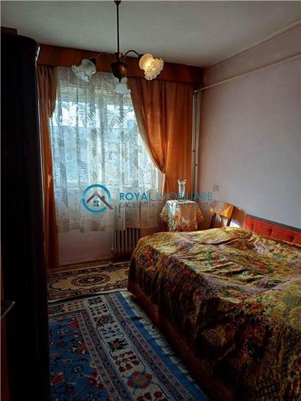 Apartament cu 3 camere decomandat în Ultracentral