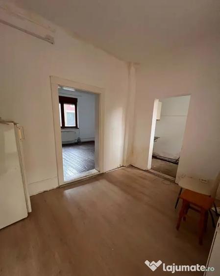 Florilor-Craiter casa 5 camere 450MP TOTALI - 1
