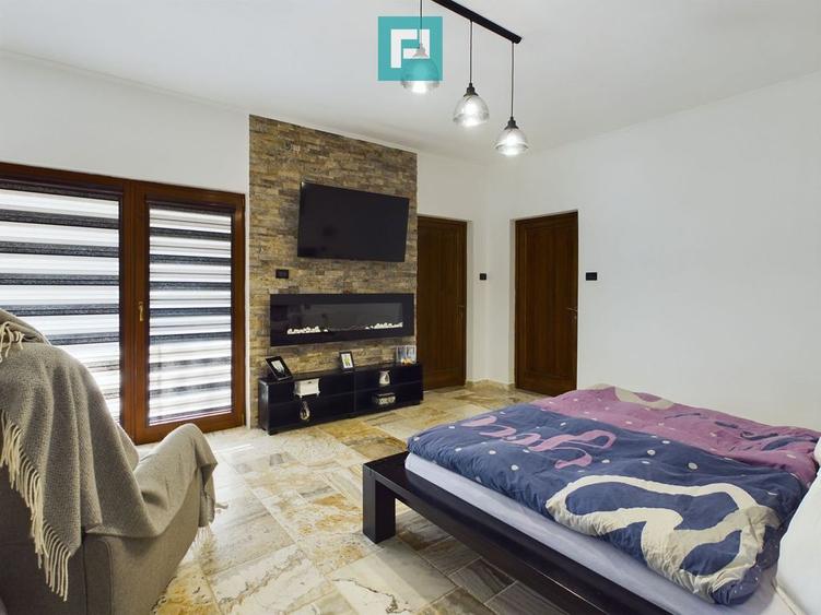 Casă cu 5 camere cu Teren 750 Mp în Grădiște