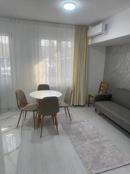Apartament cu 2 camere decomandat, mobilat în Floreasca