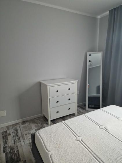 Apartament cu 2 camere decomandat în Florești