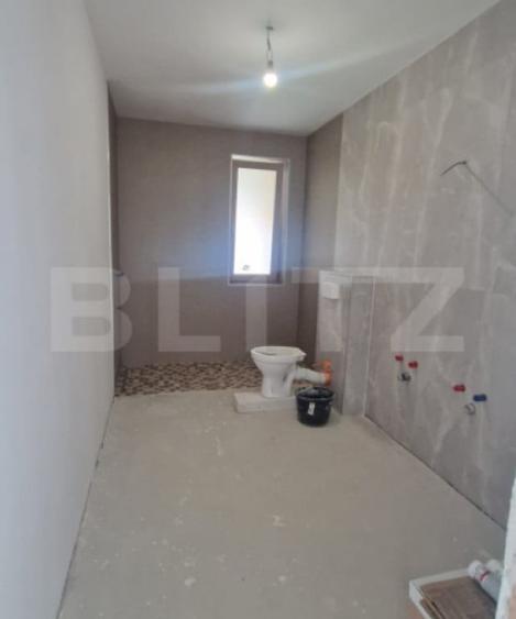 Casă cu 4 camere cu Teren 800 Mp în Bod