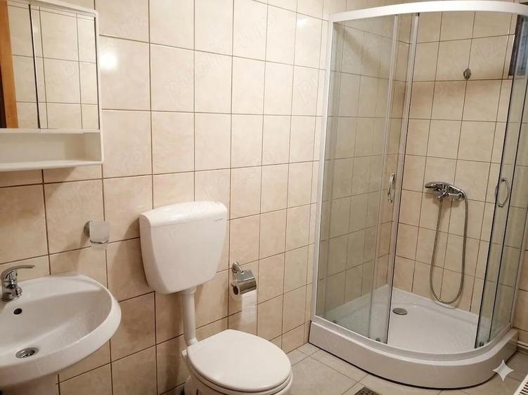 Garsoniera La casa Langa Auchan Gavana Pite?ti - 2
