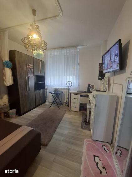De vanzare apartament 3 camere, zona ultracentrala, 2 balcoane,mobilat - 9