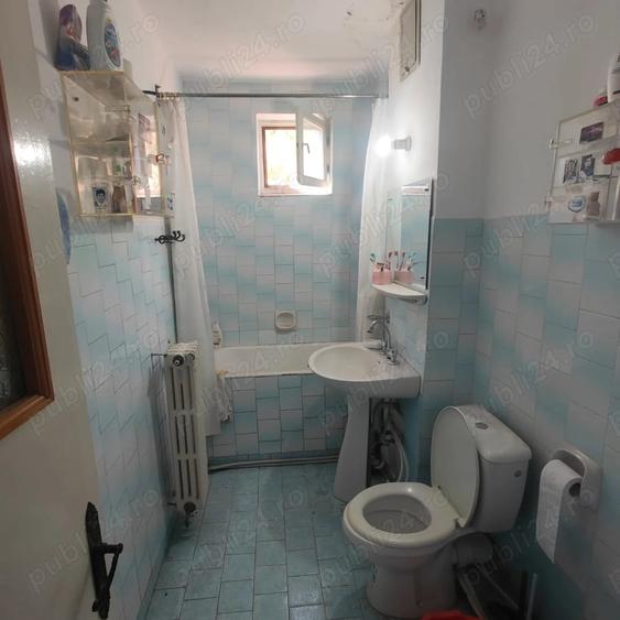 Apartament cu 3 camere în Viziru 1