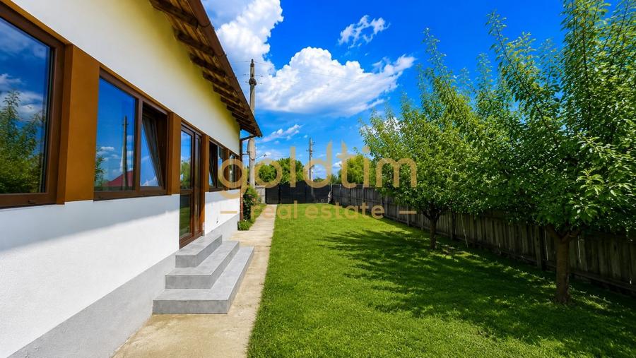 Casă individuală cu 3 camere cu Teren 900 Mp în Răchițele de Sus