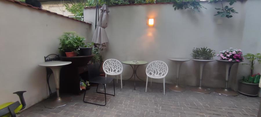Casă individuală cu 5 camere cu Canalizare în Ultracentral