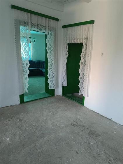 Casă individuală cu 5 camere cu Teren 1412 Mp în Tulca