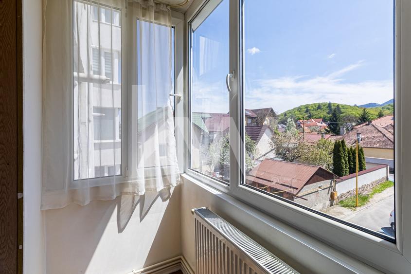 Apartament cu 2 camere semidecomandat, mobilat în Noua