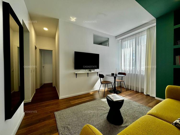 Apartament cu 2 camere semidecomandat în P-ța Romană