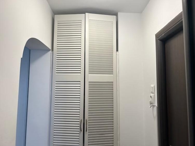 Apartament cu 2 camere semidecomandat în 1 Mai