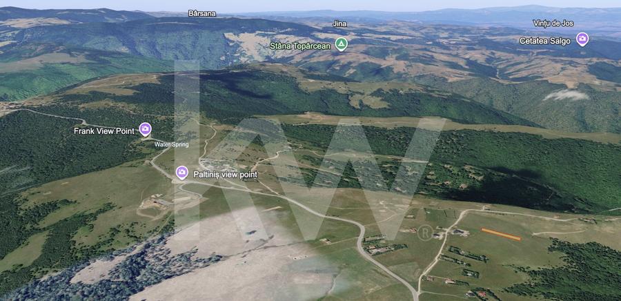 Teren Construcții intravilan de 2500 mp, în Păltiniș