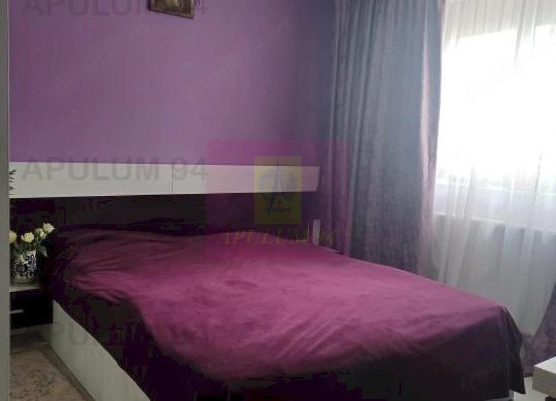Casă cu 2 camere cu Teren 420 Mp în Săbăreni